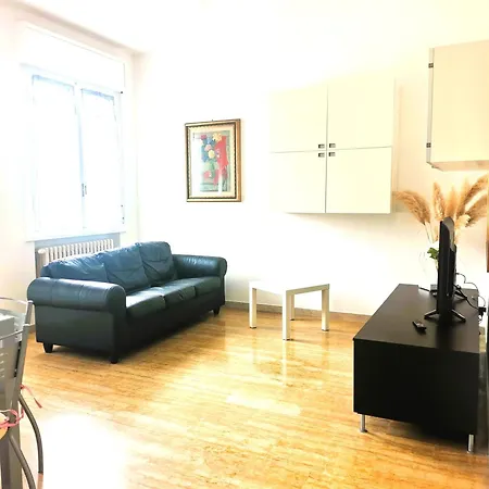 Apartment Gioia Lugo A 5m Da Maria Cecilia Hospital *
